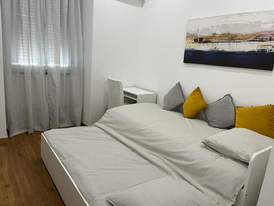 Casa Da Praia Da Poca - Apartamento Lirio Estoril Eksteriør bilde